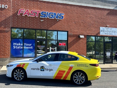 vehicle graphics Photo